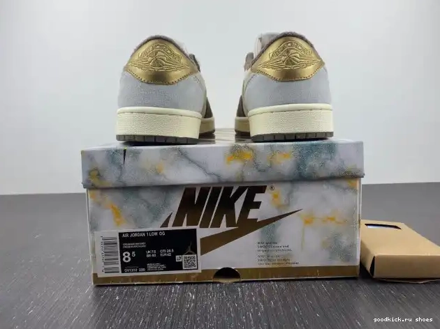 Rep Jordan DV1312-200 Low OG Rabbit 1 the Year Retro of Air 0403